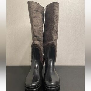 NWOB Dolce & Gabbana Crocodile Leather Rainboots - Size 39